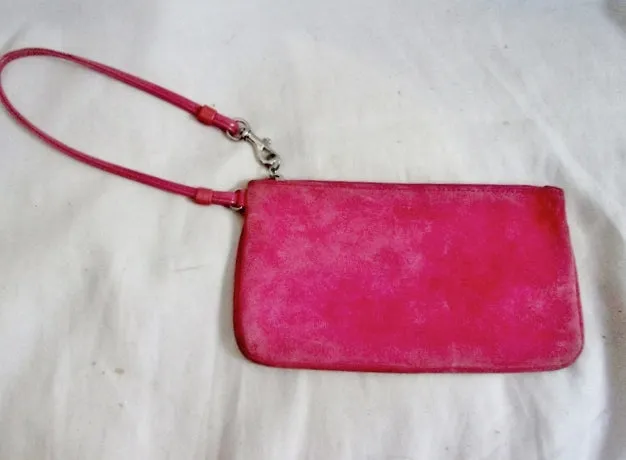 COACH Suede Wristlet Coin Purse Wallet Clutch Baguette BUBBLE GUM PINK Pouch