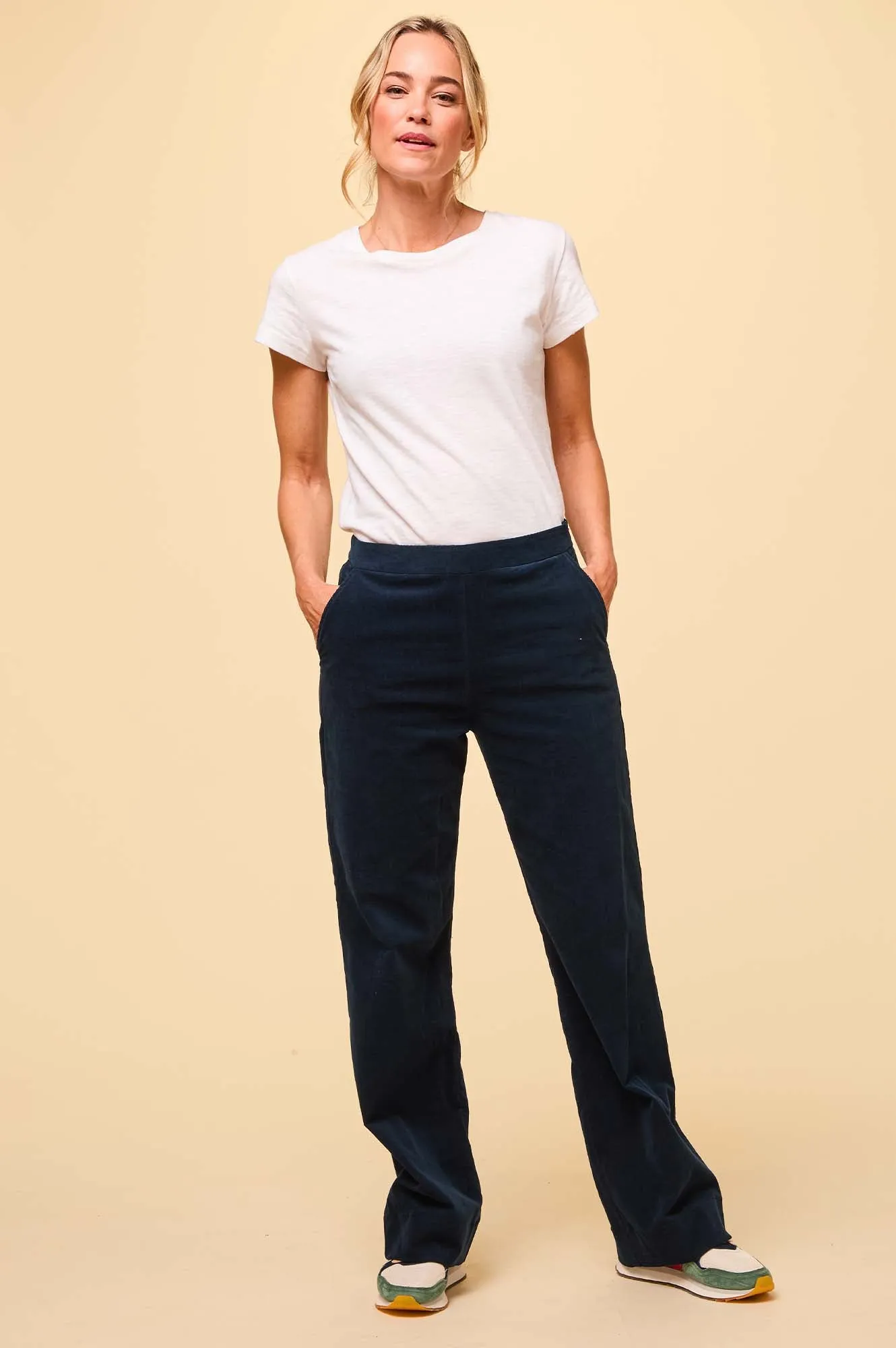 Juliette Stretch Corduroy Trouser | Ink